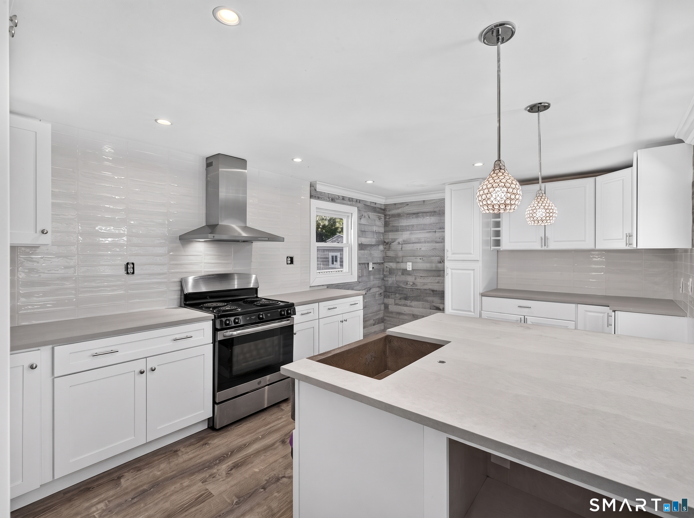 39 Forest Street East Haven CT 06512