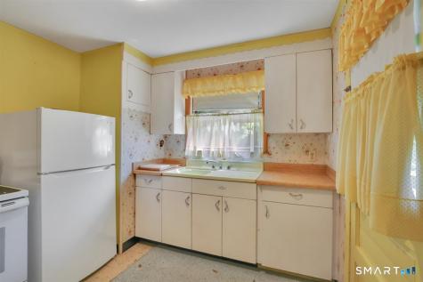 47 May Street Bristol CT 06010
