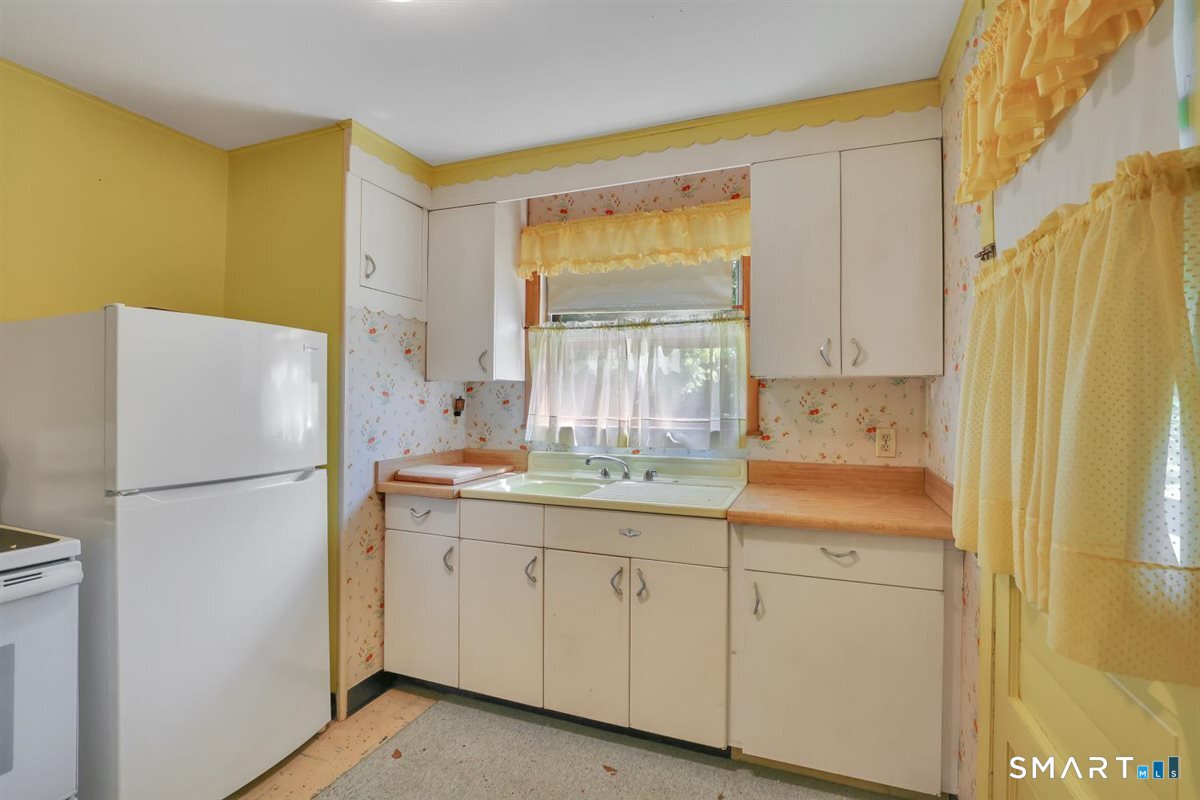 47 May Street Bristol CT 06010