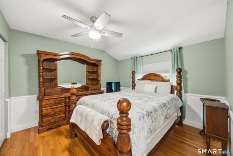 19 Lake Avenue West Haven CT 06516