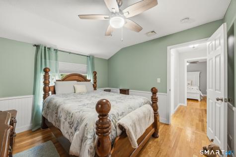 19 Lake Avenue West Haven CT 06516