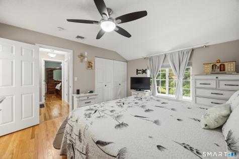 19 Lake Avenue West Haven CT 06516