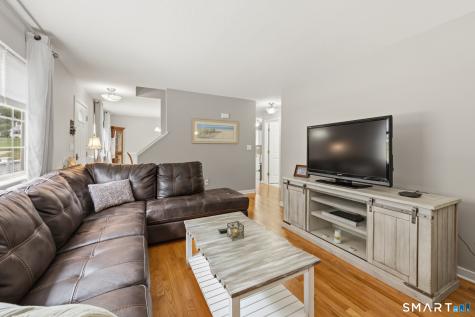19 Lake Avenue West Haven CT 06516