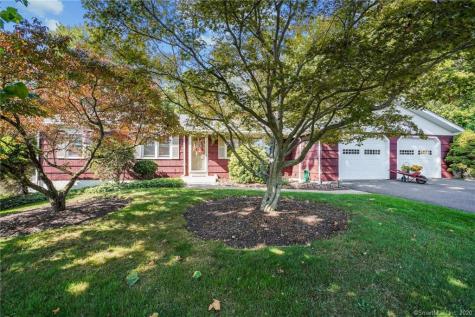 16 Kingswood Road Danbury CT 06811