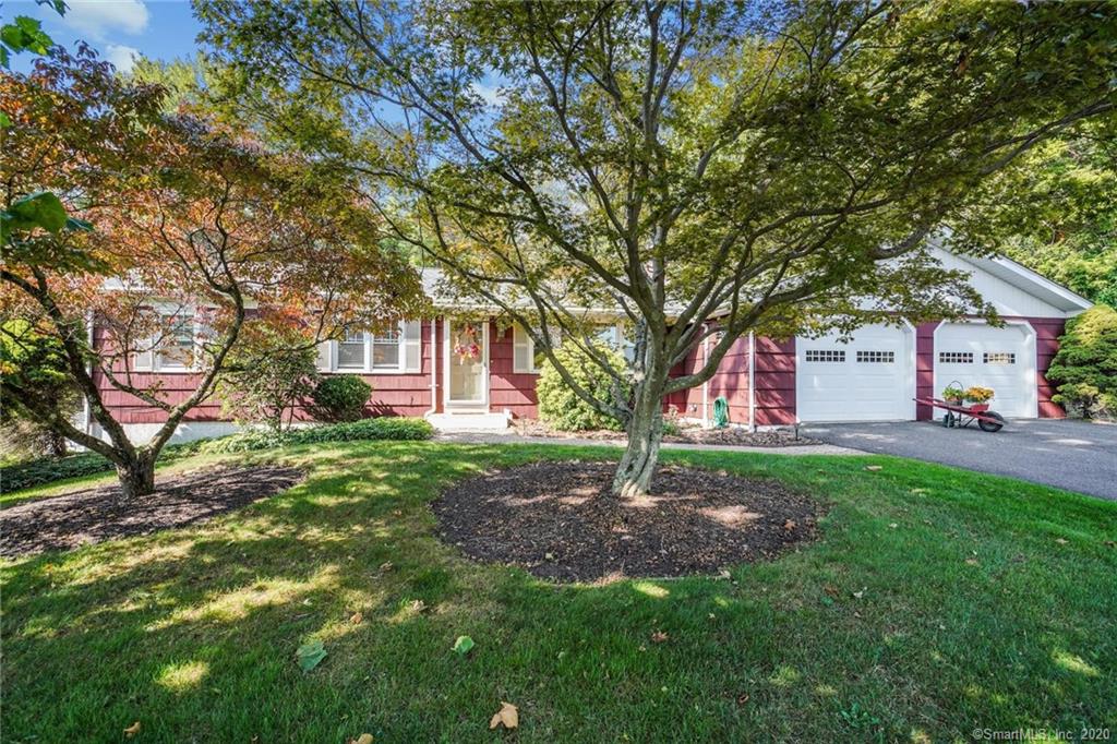 16 Kingswood Road Danbury CT 06811