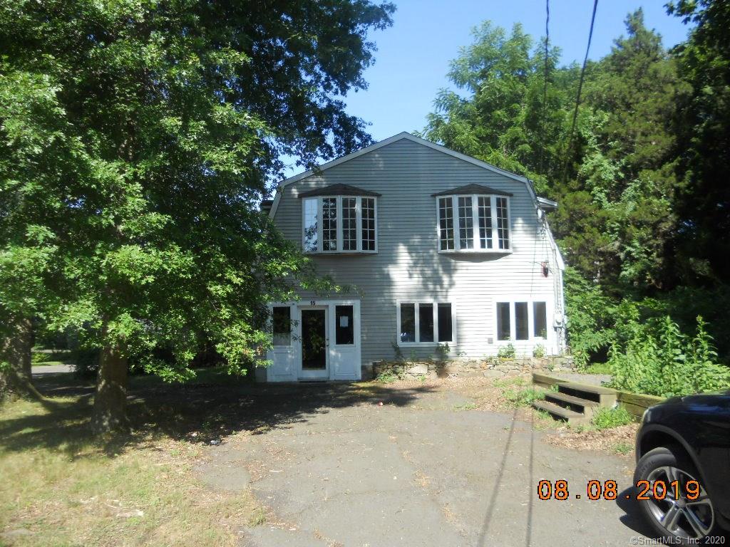 15 Mafre Drive Guilford CT 06437