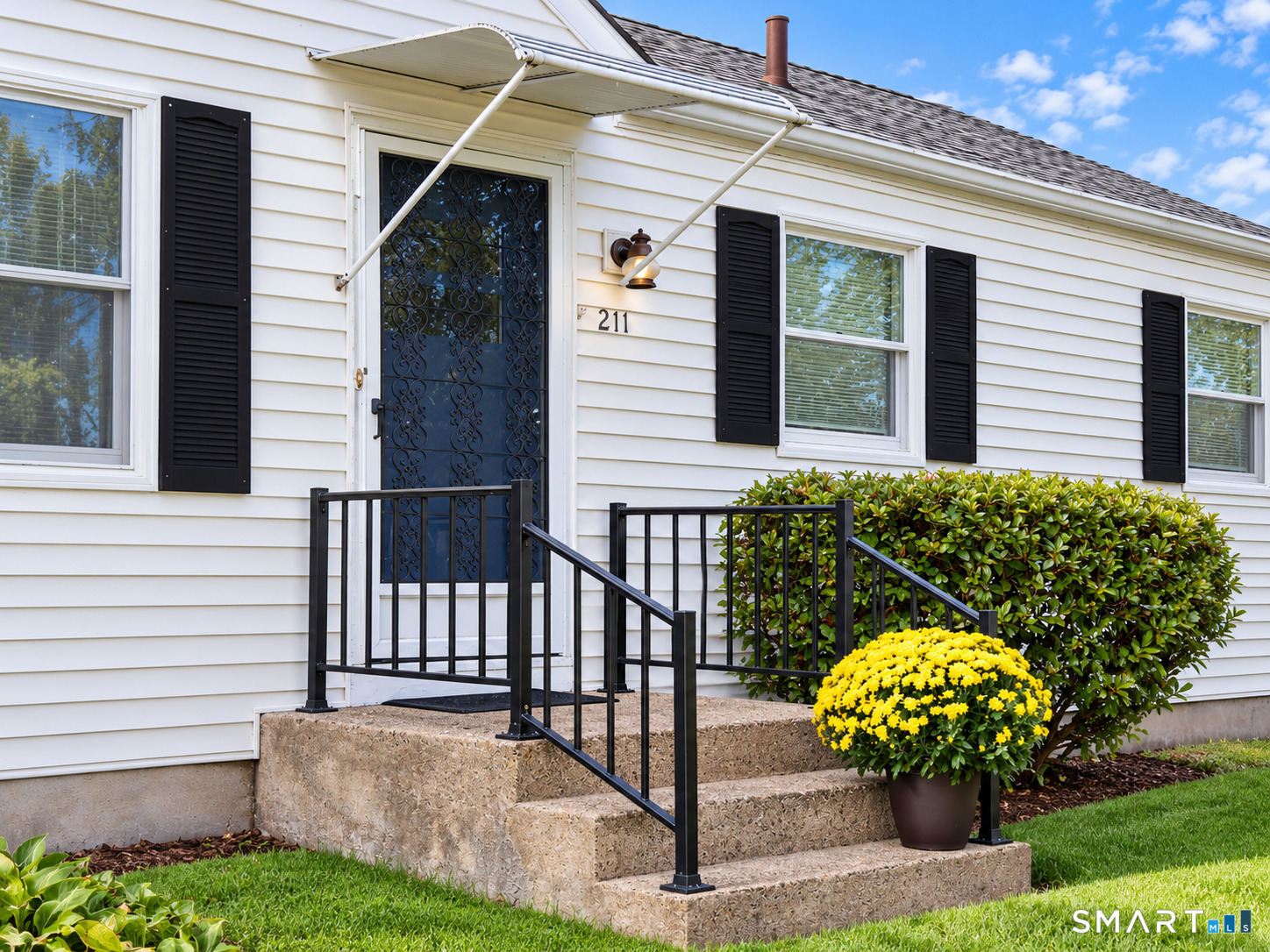 211 Maple Hill Avenue Newington CT 06111
