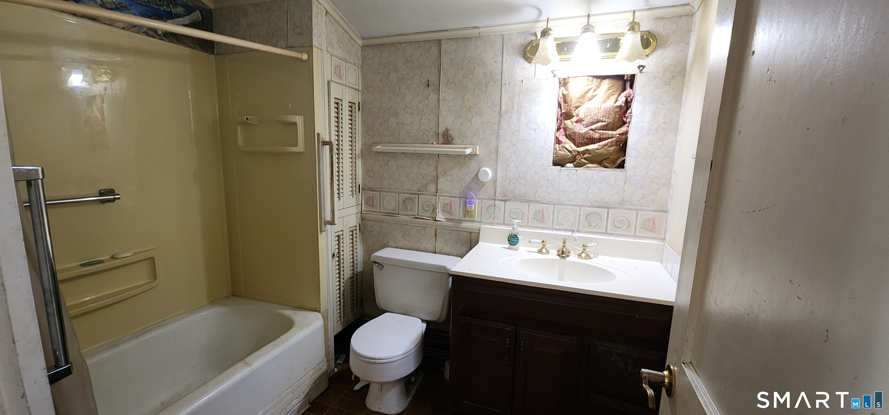 142 Fog Plain Road Waterford CT 06385
