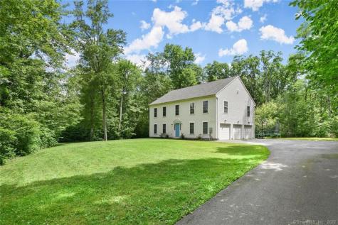 10 Anita Way Warren CT 06754