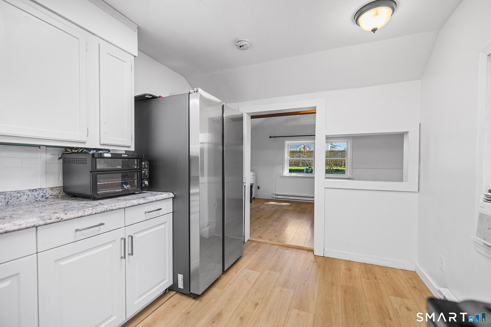 20 Pine Street Waterford CT 06385
