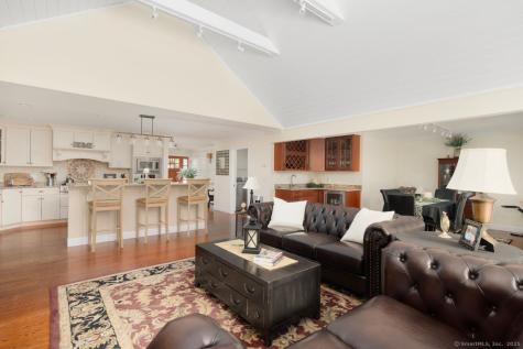 53 Westwood Drive Groton CT 06340