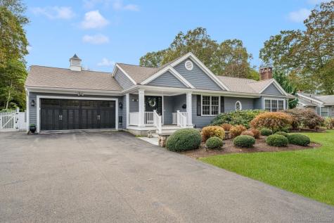 53 Westwood Drive Groton CT 06340