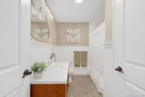 53 Westwood Drive Groton CT 06340