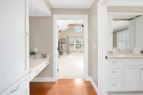 53 Westwood Drive Groton CT 06340