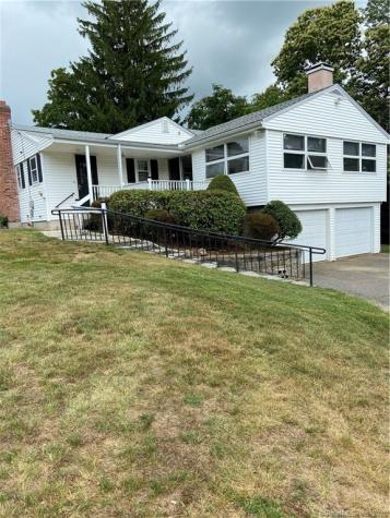19 Melody Lane East Granby CT 06026