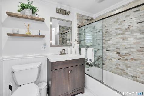 255 Huntington Street Shelton CT 06484