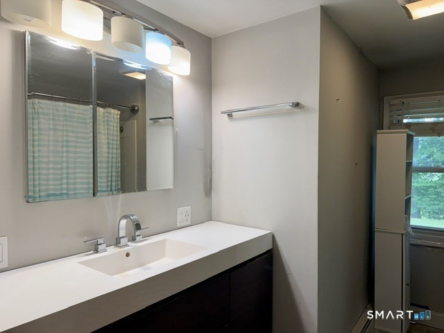 39 Nancy Drive Enfield CT 06082