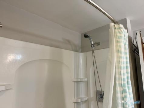 39 Nancy Drive Enfield CT 06082