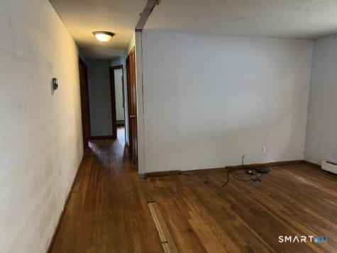 39 Nancy Drive Enfield CT 06082