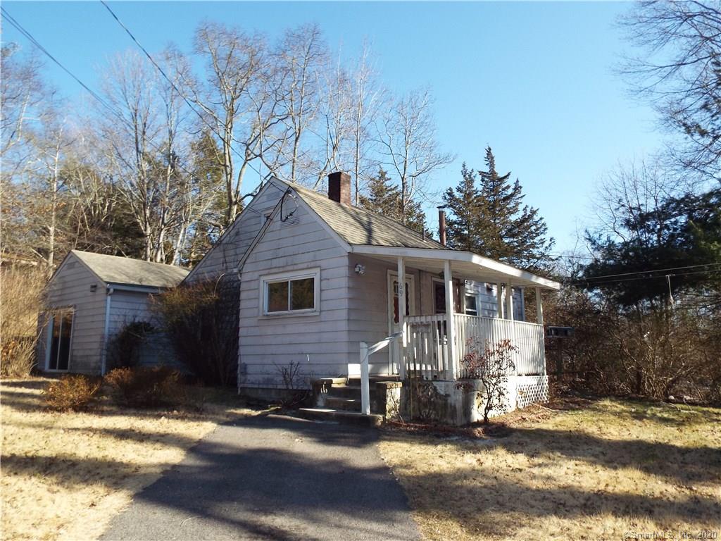 69 Walnut Hill Road East Lyme CT 06333