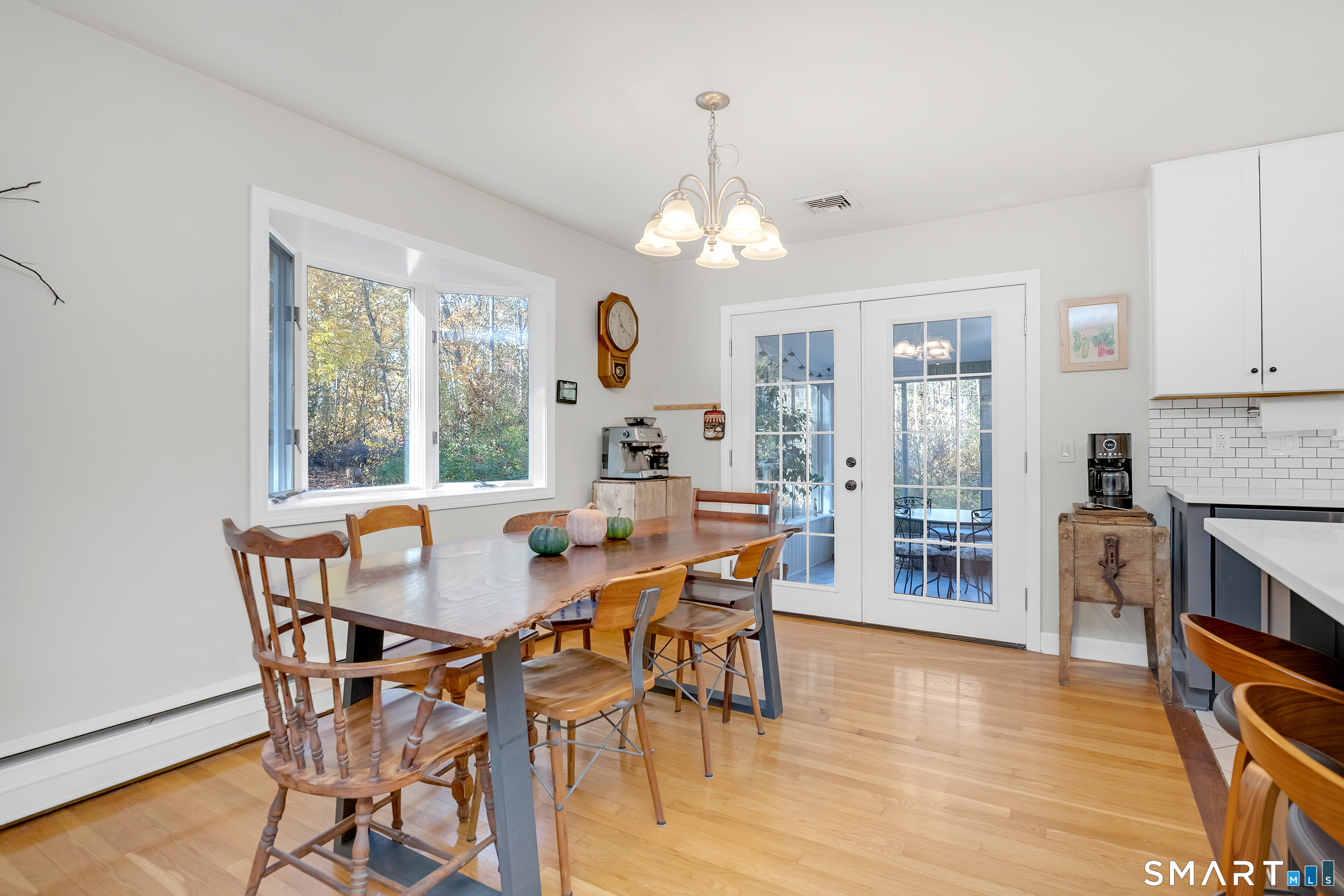 16 Marion Road Bethany CT 06524