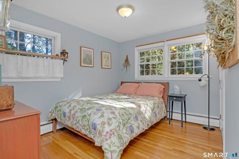 16 Marion Road Bethany CT 06524