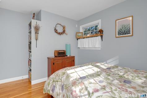 16 Marion Road Bethany CT 06524