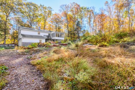 16 Marion Road Bethany CT 06524