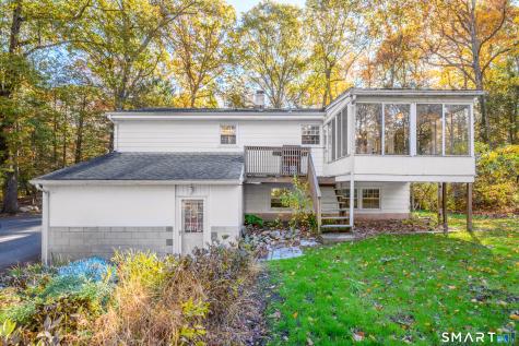 16 Marion Road Bethany CT 06524