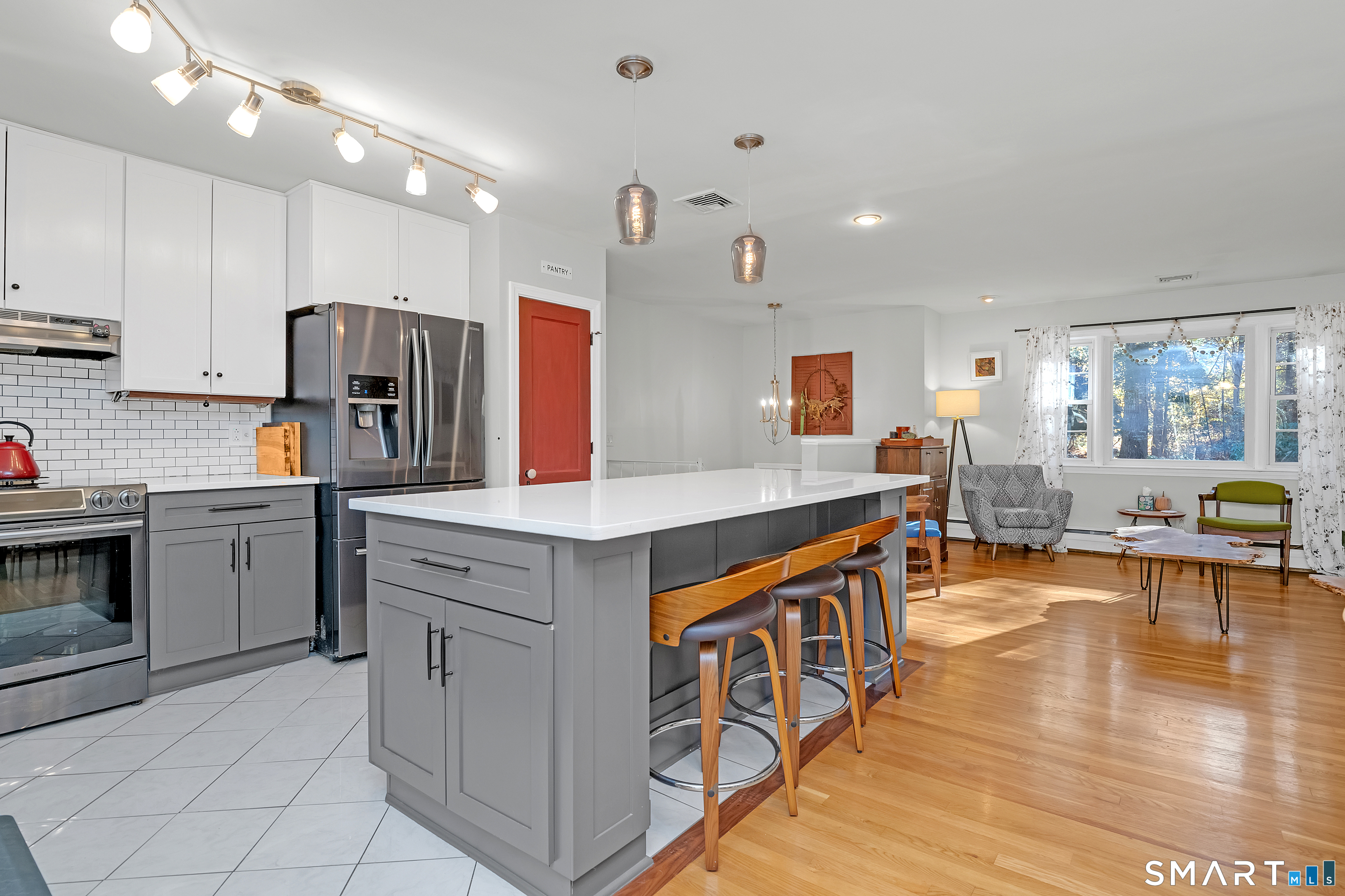 16 Marion Road Bethany CT 06524