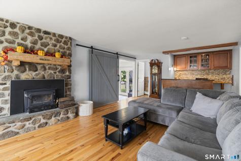 41 Sunnyview Drive Suffield CT 06078