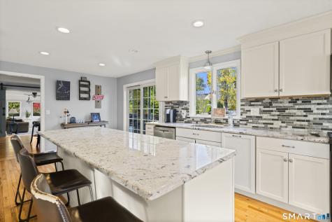 41 Sunnyview Drive Suffield CT 06078