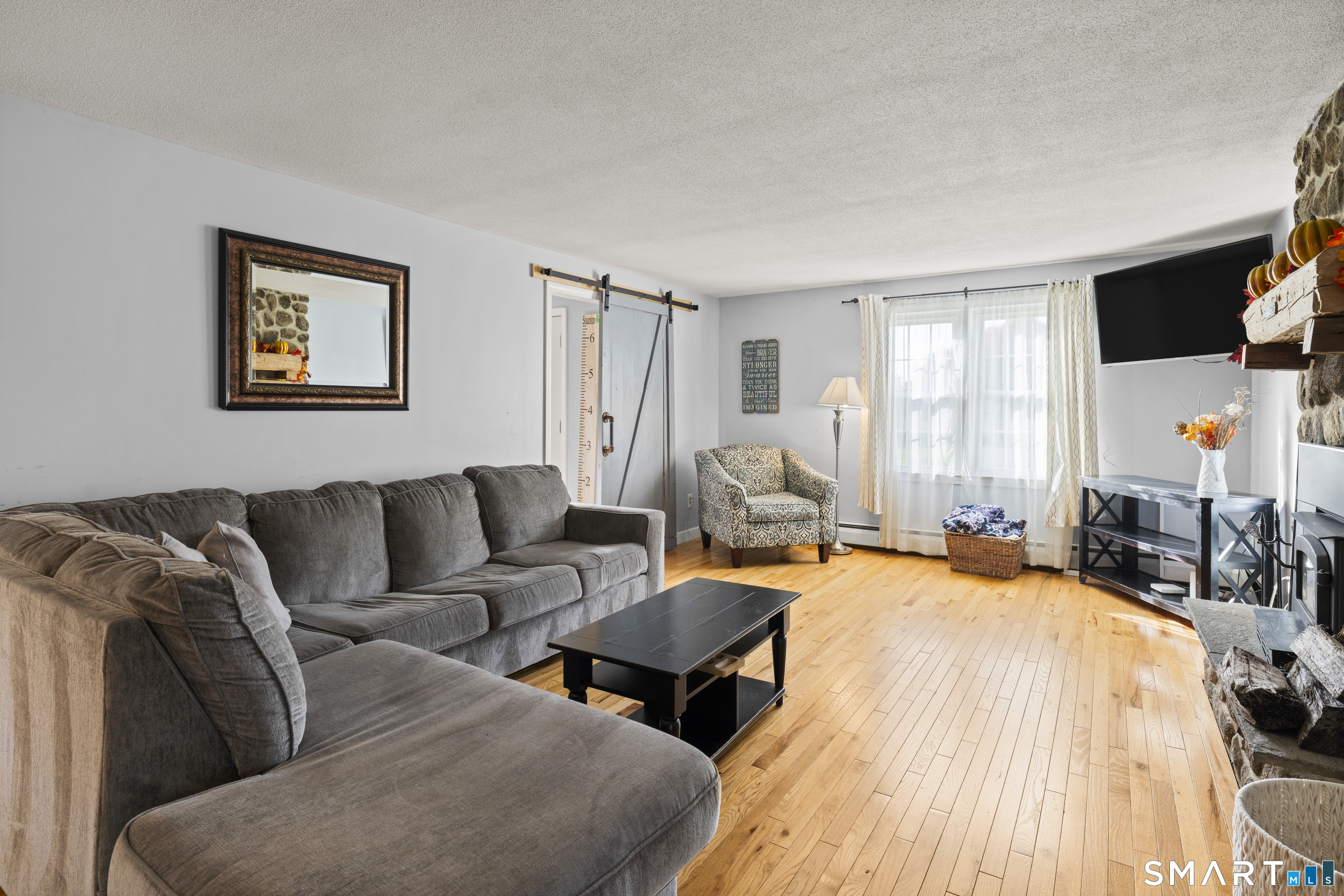 41 Sunnyview Drive Suffield CT 06078