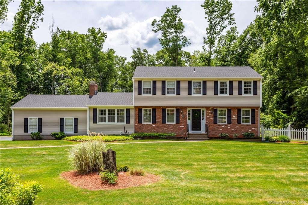 132 Stonewall Drive Hamden CT 06518
