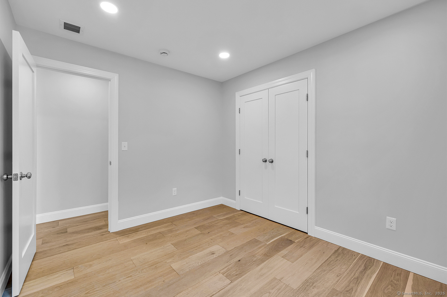 183 Vesper Street Fairfield CT 06825