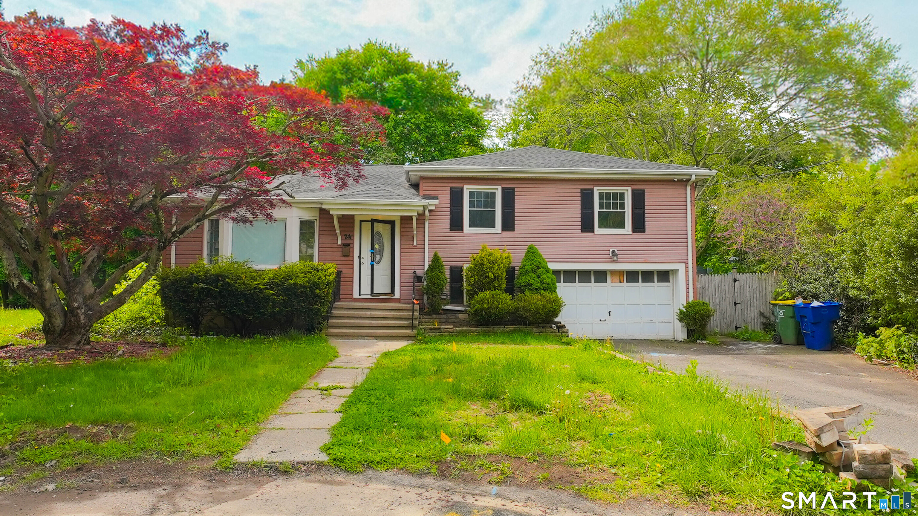 24 Sunfield Circle Waterbury CT 06708