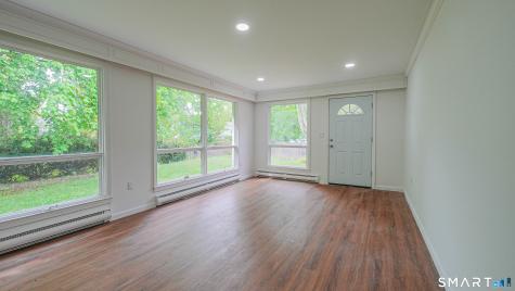 24 Sunfield Circle Waterbury CT 06708