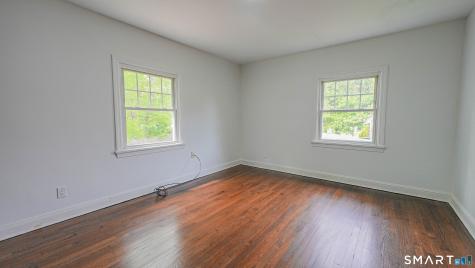 24 Sunfield Circle Waterbury CT 06708