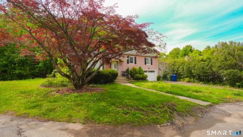 24 Sunfield Circle Waterbury CT 06708