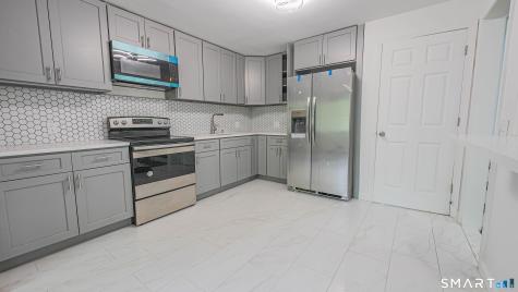 24 Sunfield Circle Waterbury CT 06708