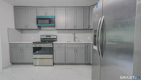 24 Sunfield Circle Waterbury CT 06708