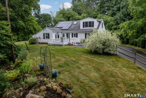 86 Davis Drive Guilford CT 06437