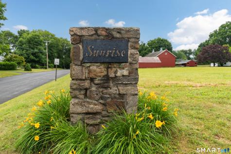 86 Davis Drive Guilford CT 06437