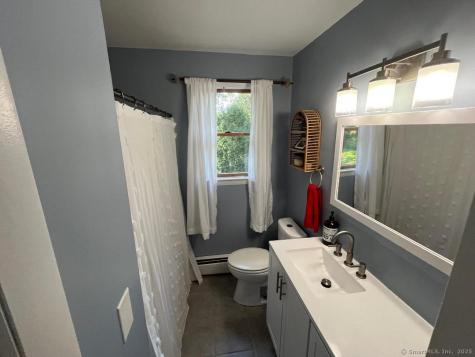 36 Pratt Street Norwich CT 06360