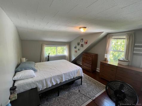 36 Pratt Street Norwich CT 06360