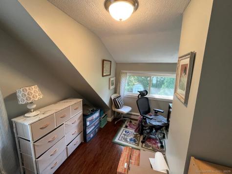 36 Pratt Street Norwich CT 06360