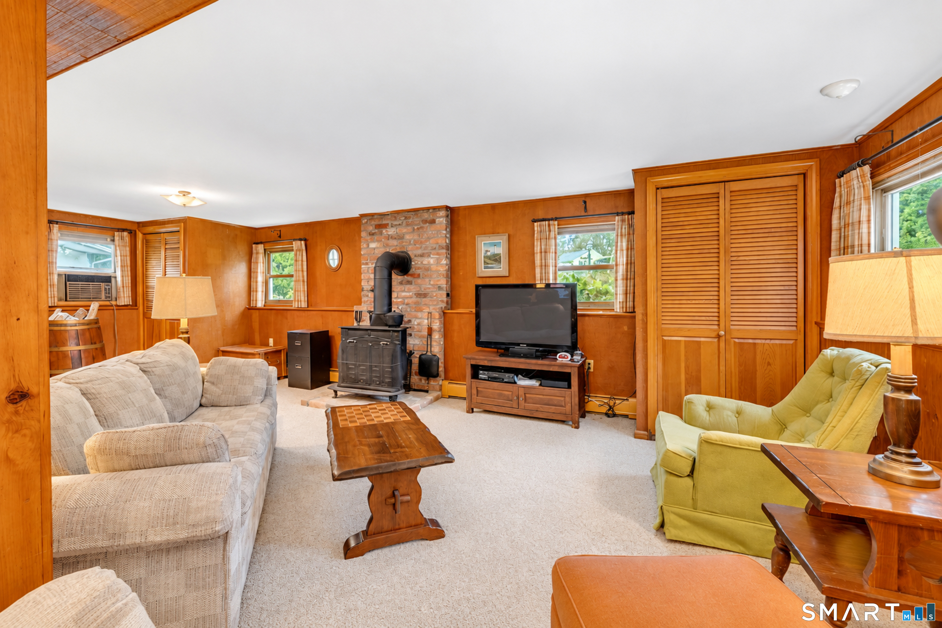 6 Reynolds Drive Wallingford CT 06492