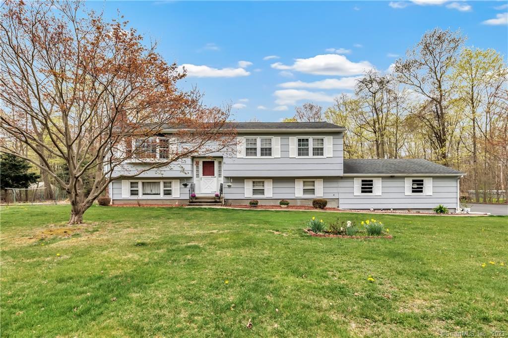 15 Greenacre Drive Shelton CT 06484