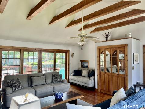 10 Barone Road East Lyme CT 06357