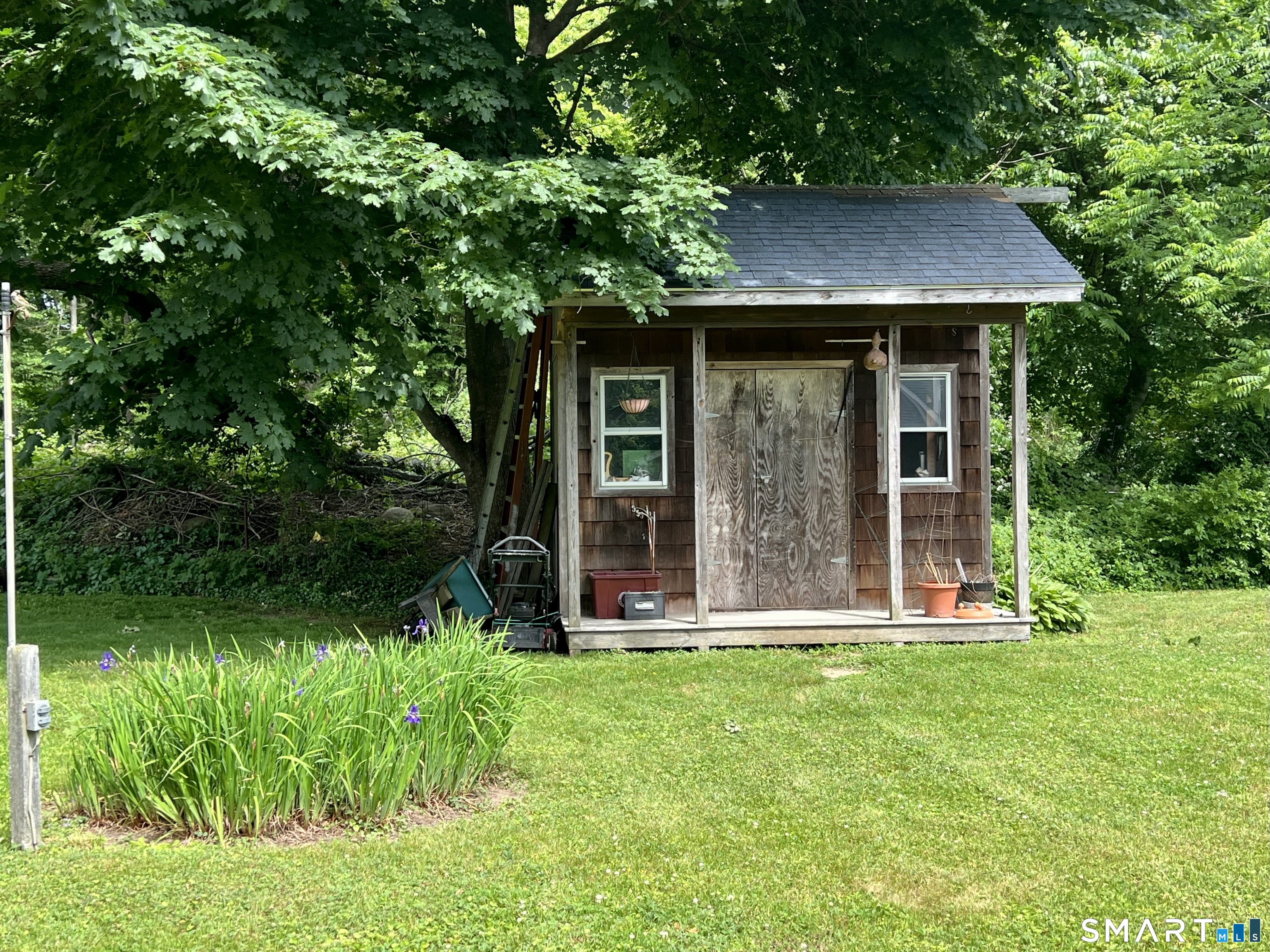 10 Barone Road East Lyme CT 06357